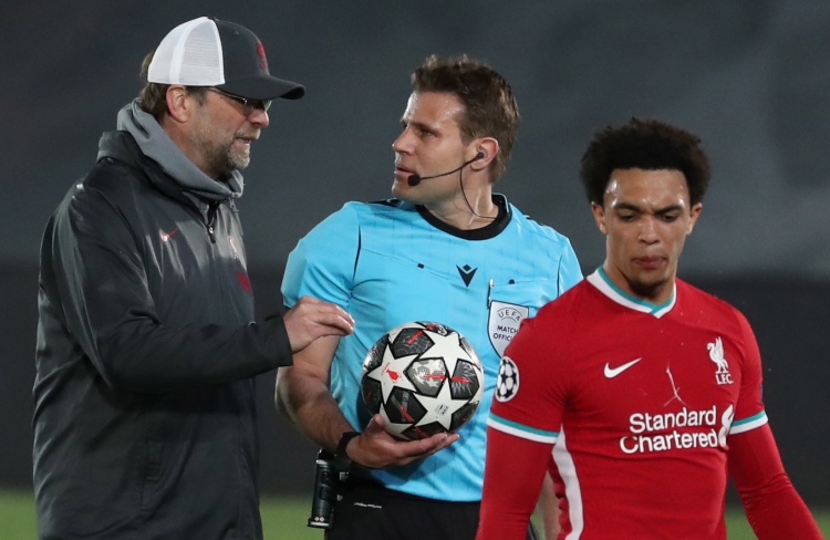 什么是“心理阈值漂移”？解析赌客下注尺度失控的起点。（当心理阈值发生漂移：赌客下注失控的起点解析）